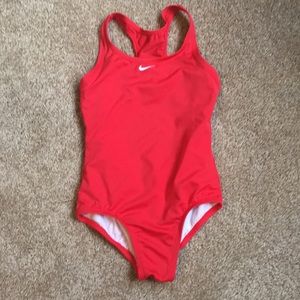 1 piece Nike swimsuit
